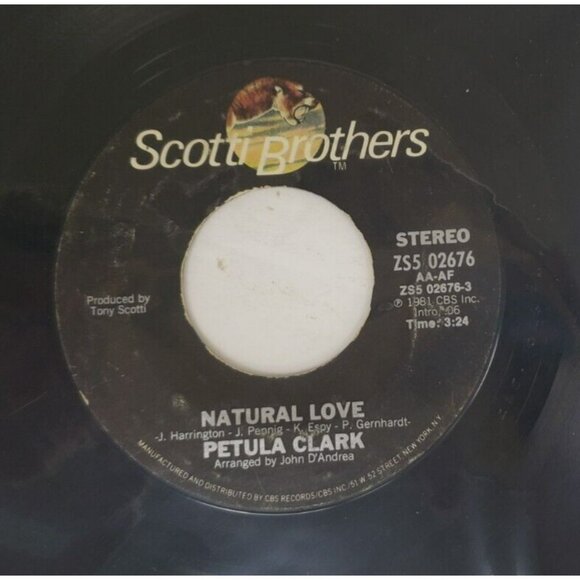 Record 45 RPM Vinyl Petula Clark- Natural Love/ Because I Love Him VINTAGE 1981 - Picture 4 of 4